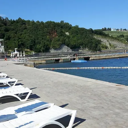Laguna 20, 20a Апартаменты